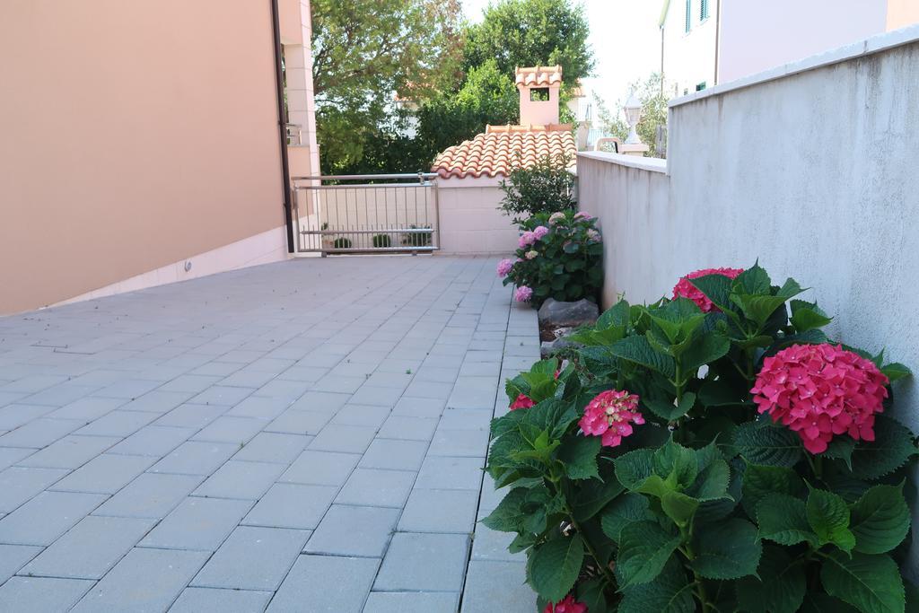 Villa Sunshine Trogir Exterior foto